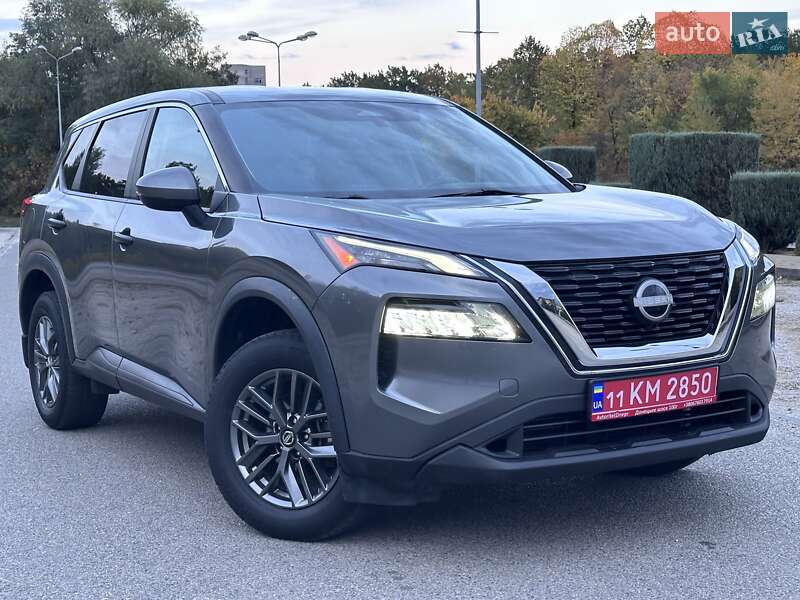 Внедорожник / Кроссовер Nissan Rogue 2021 в Днепре