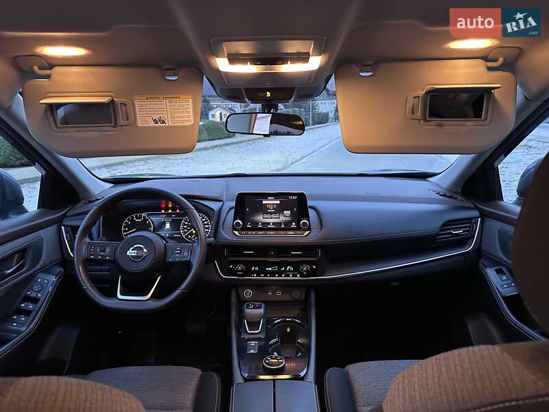 Внедорожник / Кроссовер Nissan Rogue 2021 в Днепре