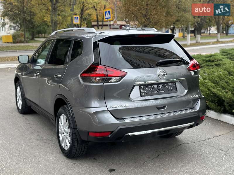 Позашляховик / Кросовер Nissan Rogue 2018 в Харкові