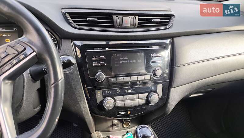Внедорожник / Кроссовер Nissan Rogue 2017 в Тростянце фото 7 Внедорожник / Кроссовер Nissan Rogue 2017 в Тростянце