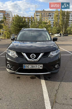 Позашляховик / Кросовер Nissan Rogue 2015 в Миколаєві
