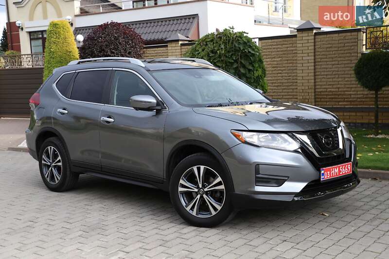 Позашляховик / Кросовер Nissan Rogue 2019 в Білій Церкві