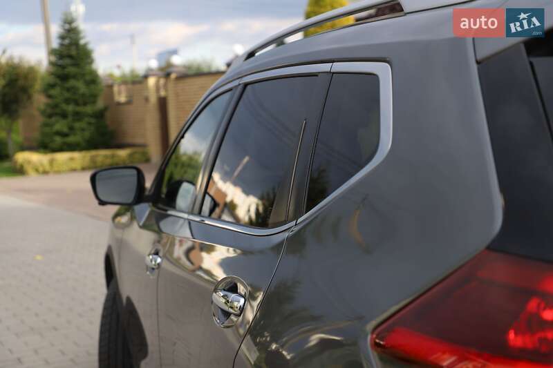 Позашляховик / Кросовер Nissan Rogue 2019 в Білій Церкві