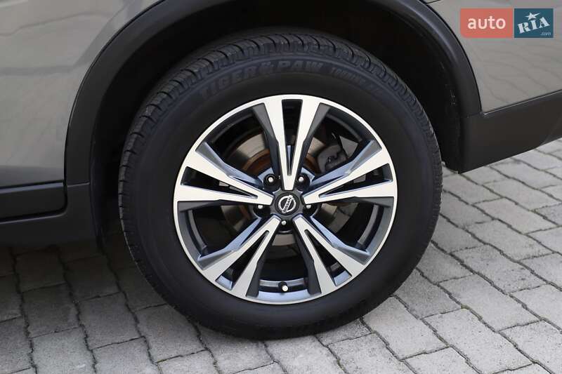 Позашляховик / Кросовер Nissan Rogue 2019 в Білій Церкві