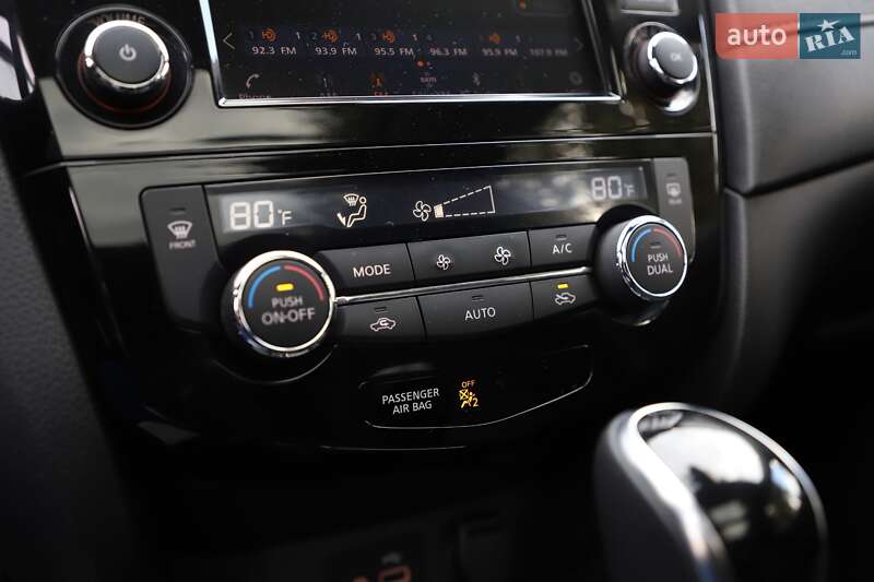 Позашляховик / Кросовер Nissan Rogue 2019 в Білій Церкві