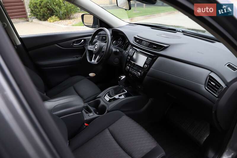 Позашляховик / Кросовер Nissan Rogue 2019 в Білій Церкві