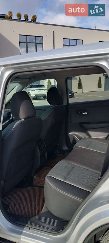 Позашляховик / Кросовер Nissan Rogue 2021 в Рівному фото 6 Позашляховик / Кросовер Nissan Rogue 2021 в Рівному