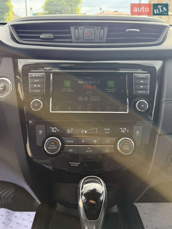 Внедорожник / Кроссовер Nissan Rogue 2018 в Луцке