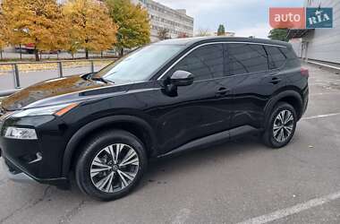 Внедорожник / Кроссовер Nissan Rogue 2021 в 