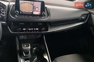 Внедорожник / Кроссовер Nissan Rogue 2021 в 