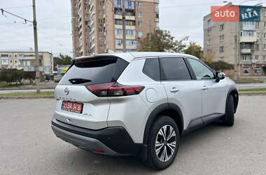 Внедорожник / Кроссовер Nissan Rogue 2023 в 