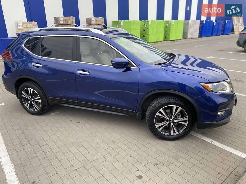 Позашляховик / Кросовер Nissan Rogue 2018 в Білій Церкві