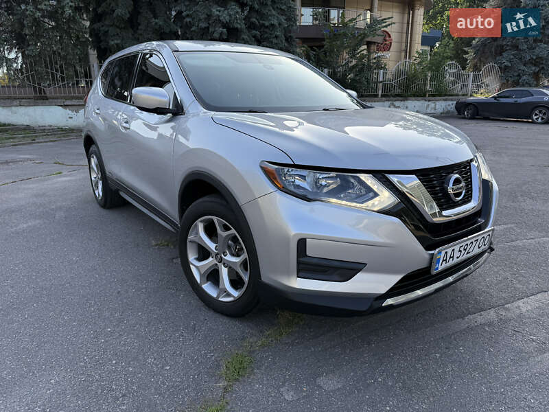 Внедорожник / Кроссовер Nissan Rogue 2016 в Полтаве фото 4 Внедорожник / Кроссовер Nissan Rogue 2016 в Полтаве