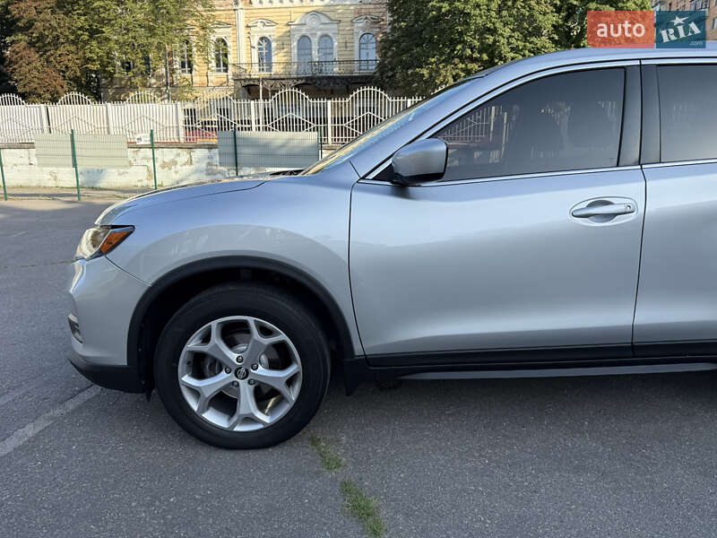 Внедорожник / Кроссовер Nissan Rogue 2016 в Полтаве фото 8 Внедорожник / Кроссовер Nissan Rogue 2016 в Полтаве