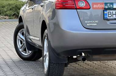 Внедорожник / Кроссовер Nissan Rogue 2015 в 