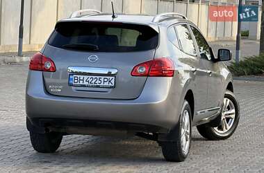 Внедорожник / Кроссовер Nissan Rogue 2015 в 