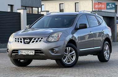 Внедорожник / Кроссовер Nissan Rogue 2015 в 