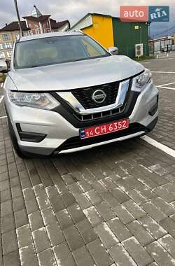Позашляховик / Кросовер Nissan Rogue 2019 в 