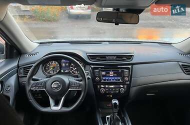 Позашляховик / Кросовер Nissan Rogue 2019 в 