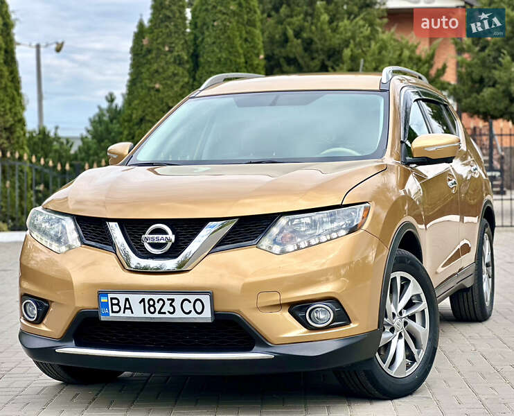Внедорожник / Кроссовер Nissan Rogue 2014 в 