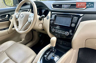 Внедорожник / Кроссовер Nissan Rogue 2014 в 