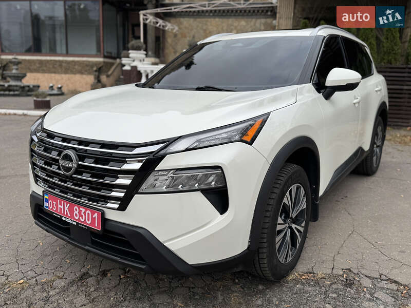 Nissan Rogue 2021