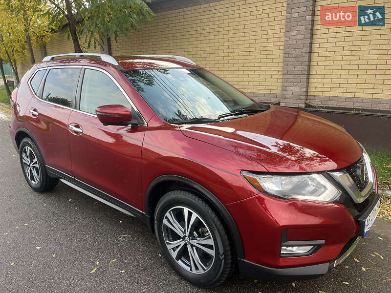 Внедорожник / Кроссовер Nissan Rogue 2018 в Киеве фото 8 Внедорожник / Кроссовер Nissan Rogue 2018 в Киеве