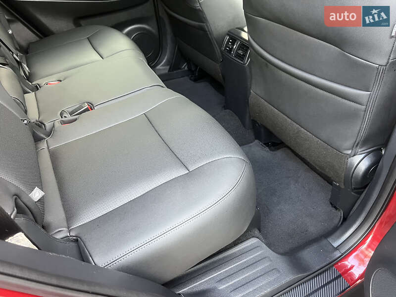 Внедорожник / Кроссовер Nissan Rogue 2018 в Киеве фото 22 Внедорожник / Кроссовер Nissan Rogue 2018 в Киеве