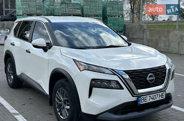 Позашляховик / Кросовер Nissan Rogue 2022 в Києві