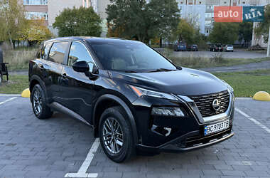 Позашляховик / Кросовер Nissan Rogue 2021 в Шептицькому