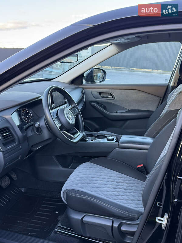 Внедорожник / Кроссовер Nissan Rogue 2021 в Шептицькому