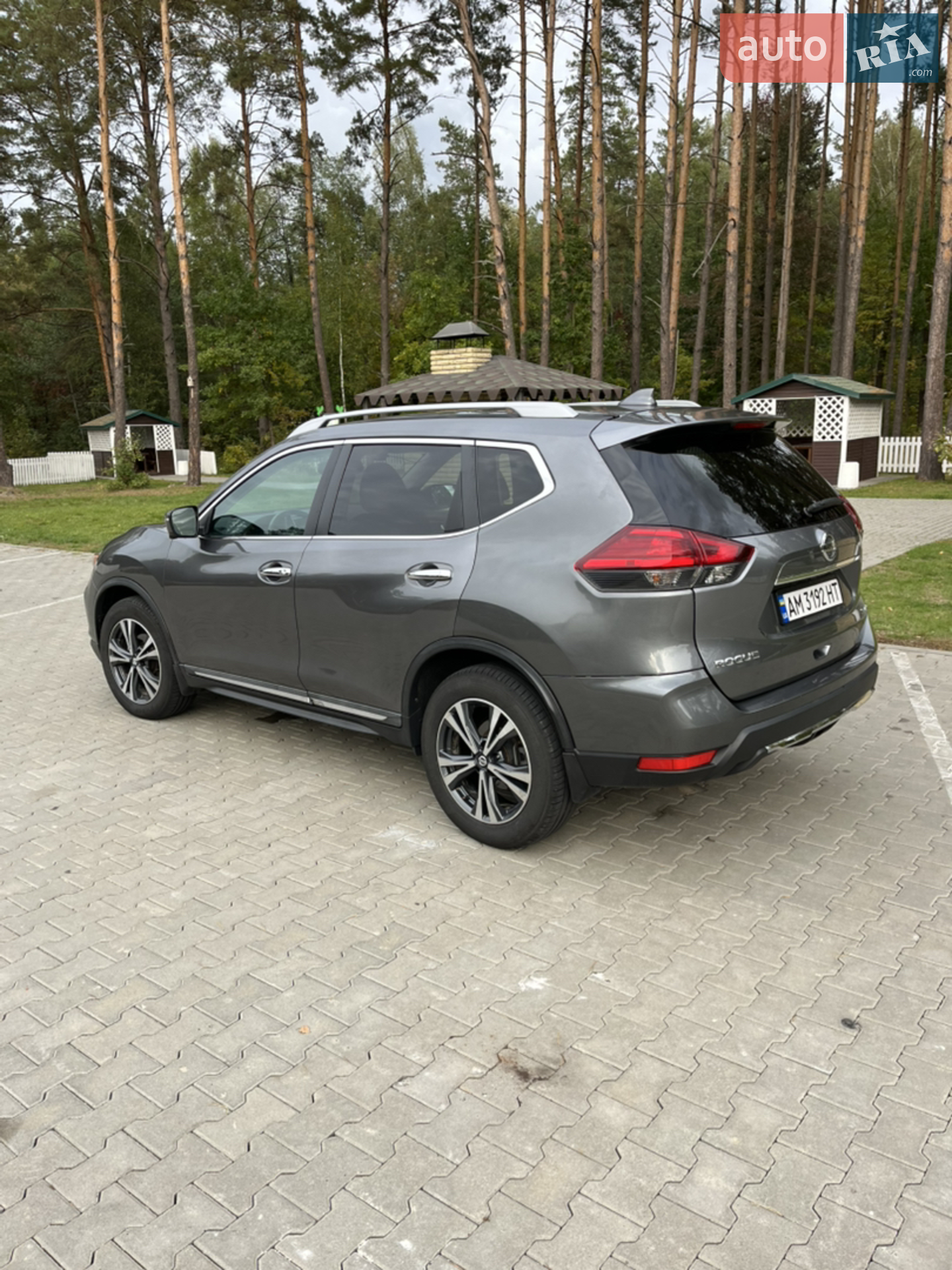 2017 Nissan Rogue - мініатюра 5