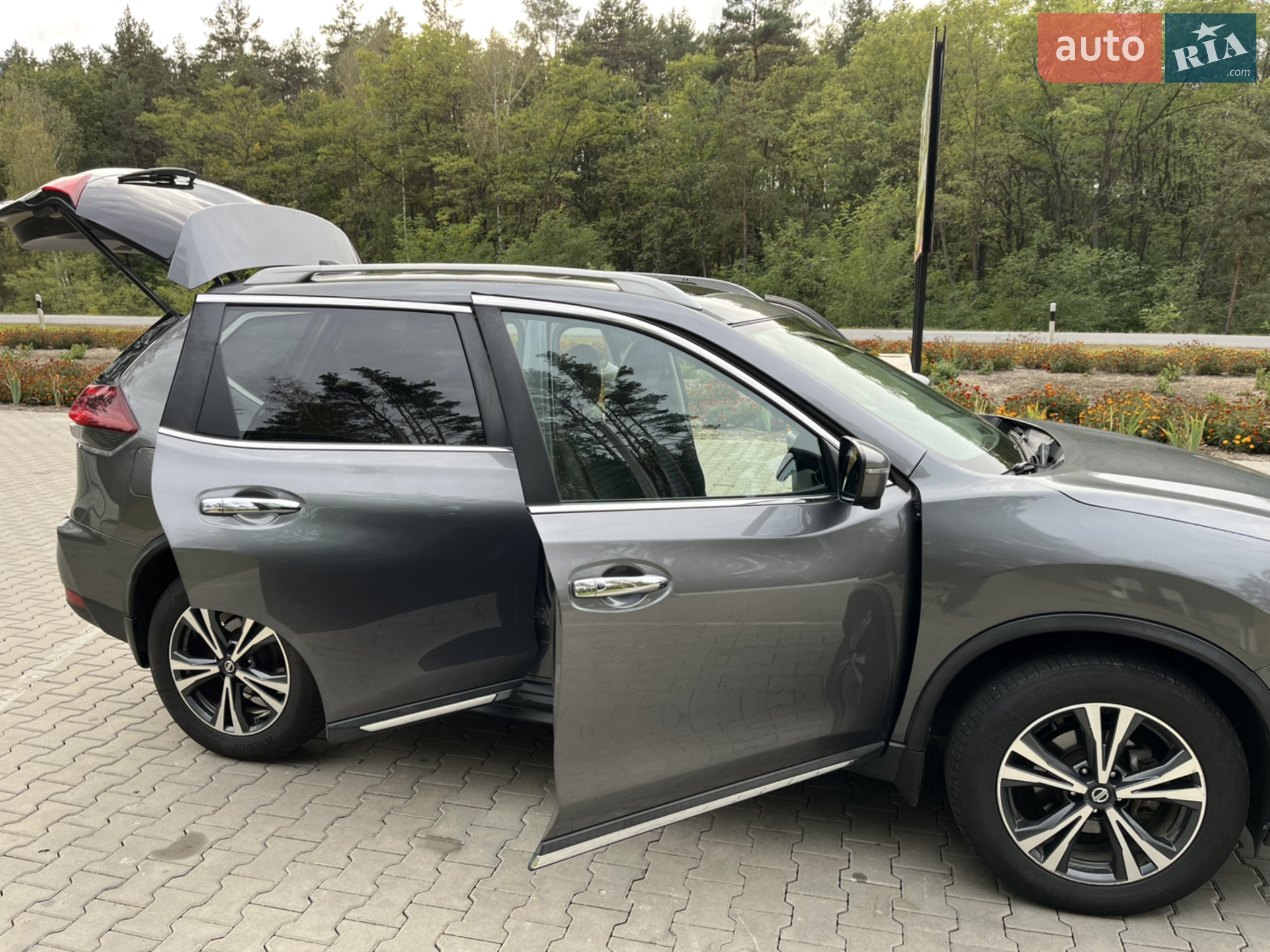 2017 Nissan Rogue - мініатюра 12