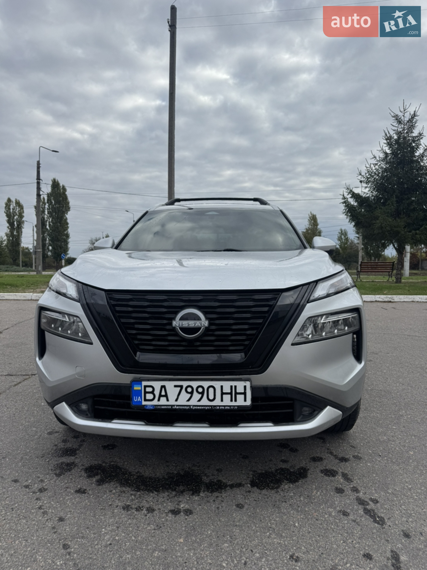 2021 Nissan Rogue - мініатюра 2
