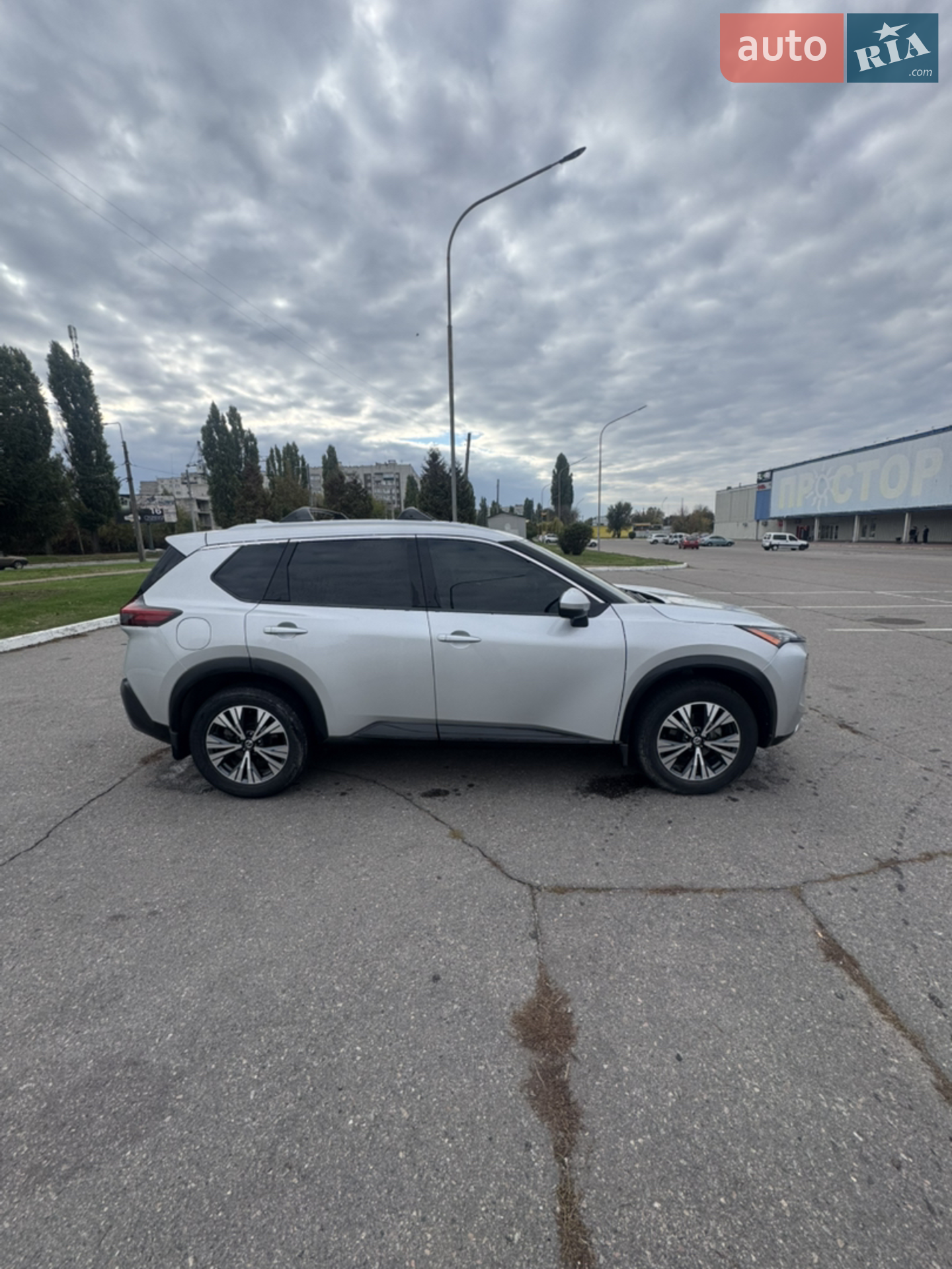 2021 Nissan Rogue - мініатюра 4