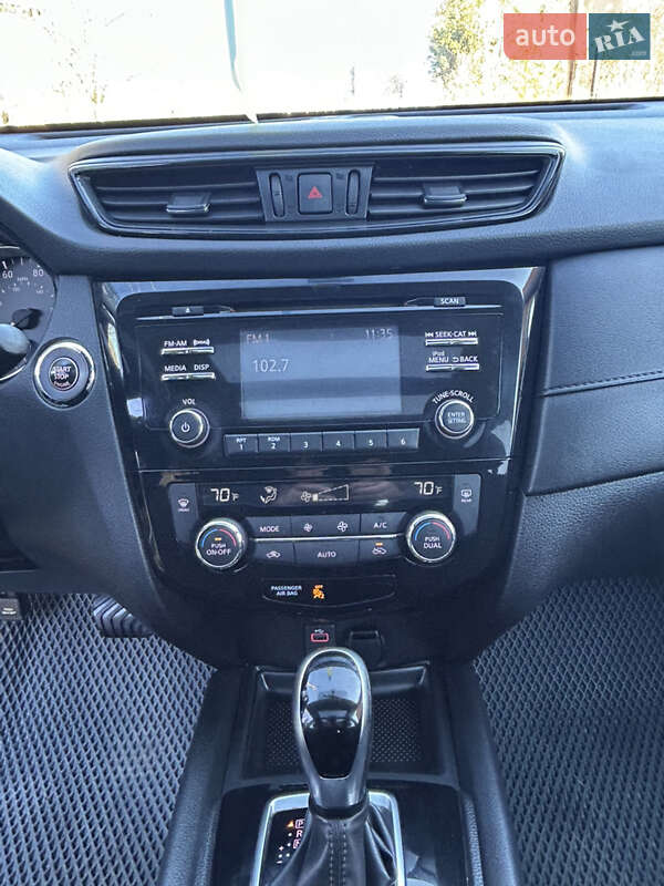 Позашляховик / Кросовер Nissan Rogue 2016 в Добромилі фото 13 Позашляховик / Кросовер Nissan Rogue 2016 в Добромилі