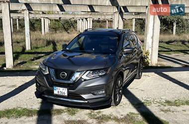 Позашляховик / Кросовер Nissan Rogue 2018 в Одесі