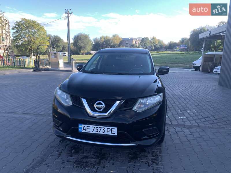 Позашляховик / Кросовер Nissan Rogue 2015 в Кам'янському фото 2 Позашляховик / Кросовер Nissan Rogue 2015 в Кам'янському