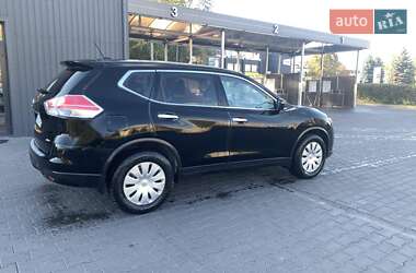 Внедорожник / Кроссовер Nissan Rogue 2015 в 