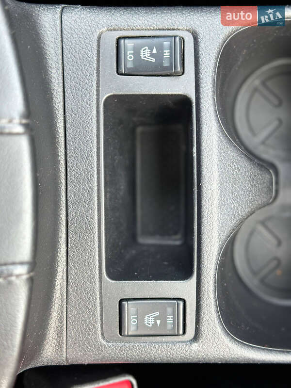 Внедорожник / Кроссовер Nissan Rogue 2017 в Днепре фото 22 Внедорожник / Кроссовер Nissan Rogue 2017 в Днепре