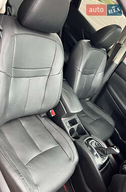 Внедорожник / Кроссовер Nissan Rogue 2017 в 