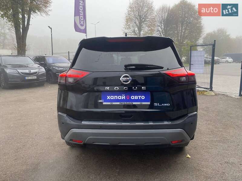 Позашляховик / Кросовер Nissan Rogue 2021 в Вінниці