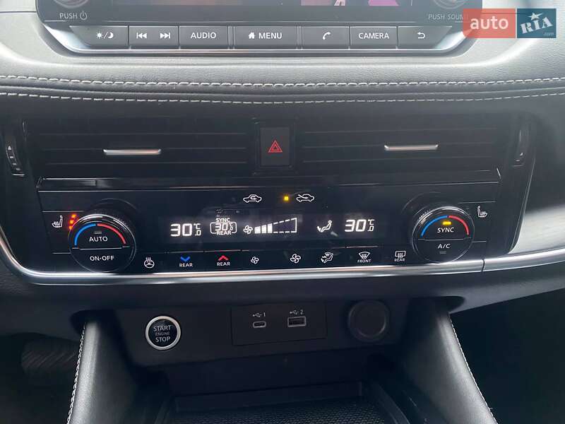 Позашляховик / Кросовер Nissan Rogue 2021 в Вінниці