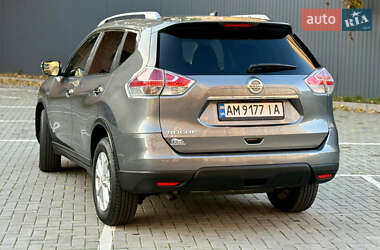 Внедорожник / Кроссовер Nissan Rogue 2016 в 