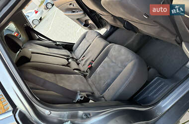 Внедорожник / Кроссовер Nissan Rogue 2016 в 