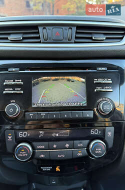 Внедорожник / Кроссовер Nissan Rogue 2016 в 