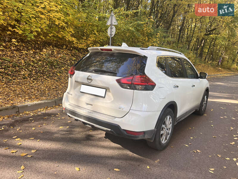 Позашляховик / Кросовер Nissan Rogue 2017 в Тернополі фото 6 Позашляховик / Кросовер Nissan Rogue 2017 в Тернополі