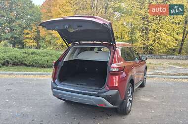 Внедорожник / Кроссовер Nissan Rogue 2020 в 