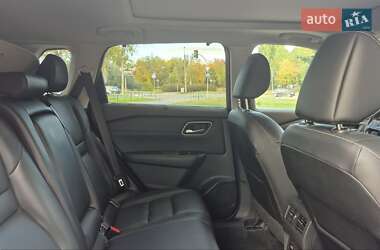Внедорожник / Кроссовер Nissan Rogue 2020 в 
