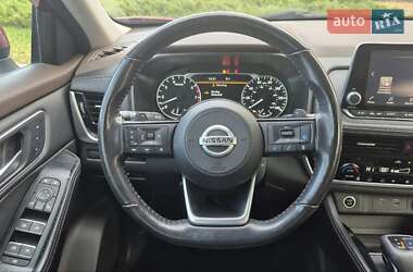 Внедорожник / Кроссовер Nissan Rogue 2020 в 